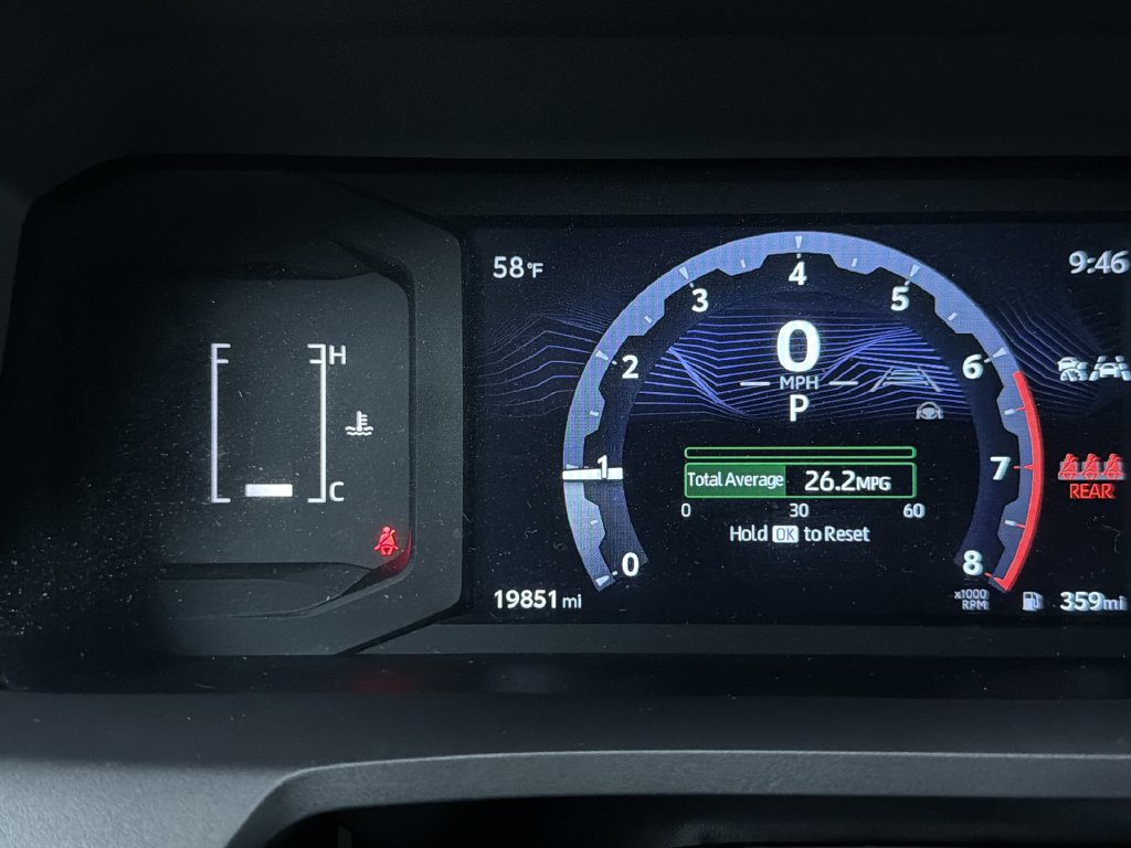 Certified 2024 Toyota Tacoma SR5 AWD/4WD image 25