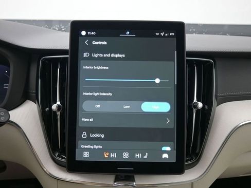 New 2026 Volvo XC60 T8 Ultra w/ Protection Package Premier image 16