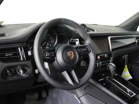 New 2026 Porsche Macan Turbo AWD/4WD image 4