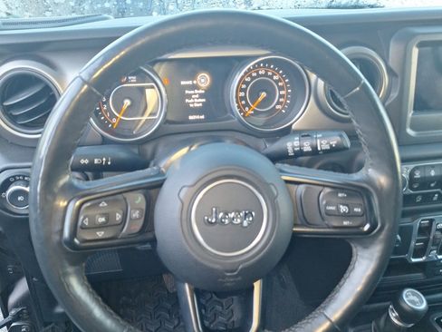 Used 2018 Jeep Wrangler Unlimited Sport S image 10