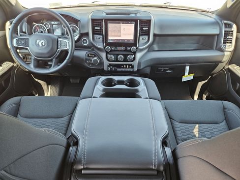 New 2026 RAM 1500 Express image 15