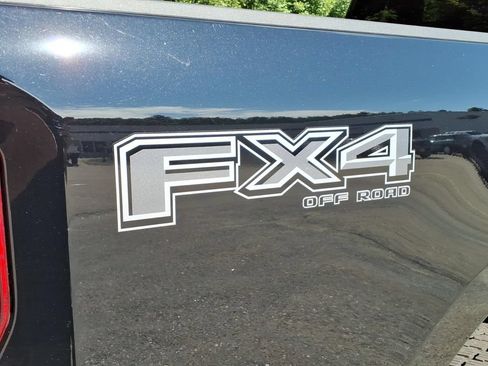 New 2026 Ford F350 Lariat w/ Black Appearance Package AWD/4WD image 9