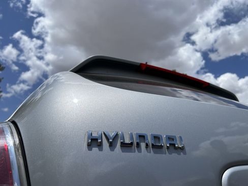 Used 2009 Hyundai Accent GS w/ Premium Pkg 3 image 10