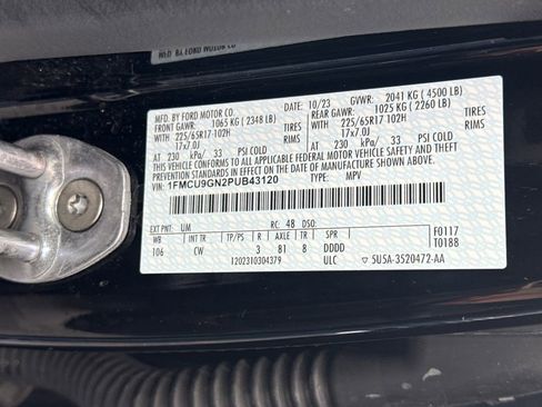 Used 2023 Ford Escape Active image 25