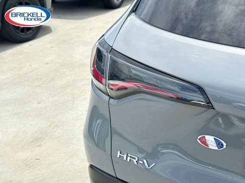 Certified 2023 Honda HR-V Sport image 12