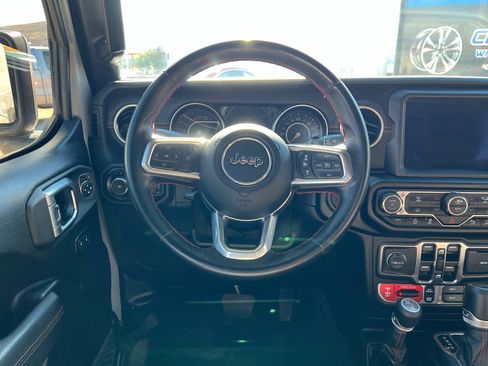 Used 2021 Jeep Wrangler Unlimited Rubicon image 12