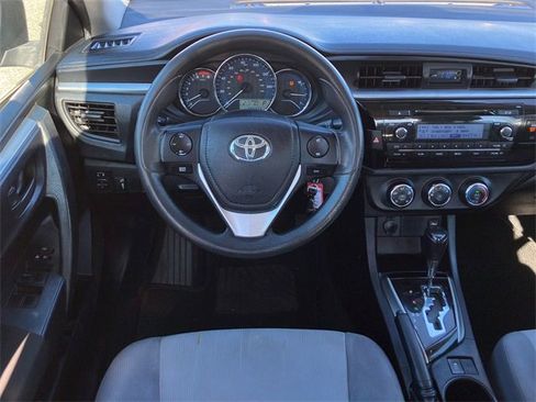 Used 2014 Toyota Corolla L image 17