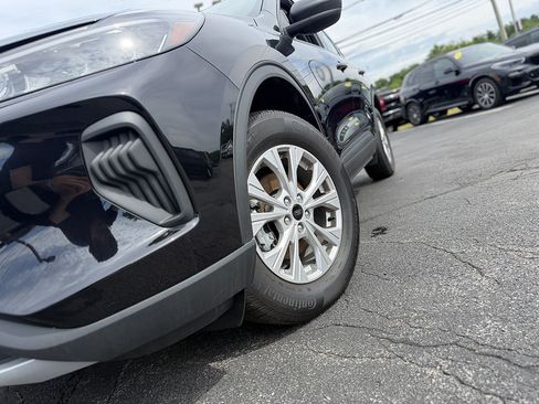 Used 2025 Ford Escape Active w/ Cold Weather Package AWD/4WD image 2
