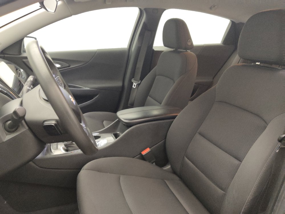 Used 2019 Chevrolet Malibu LT FWD image 17