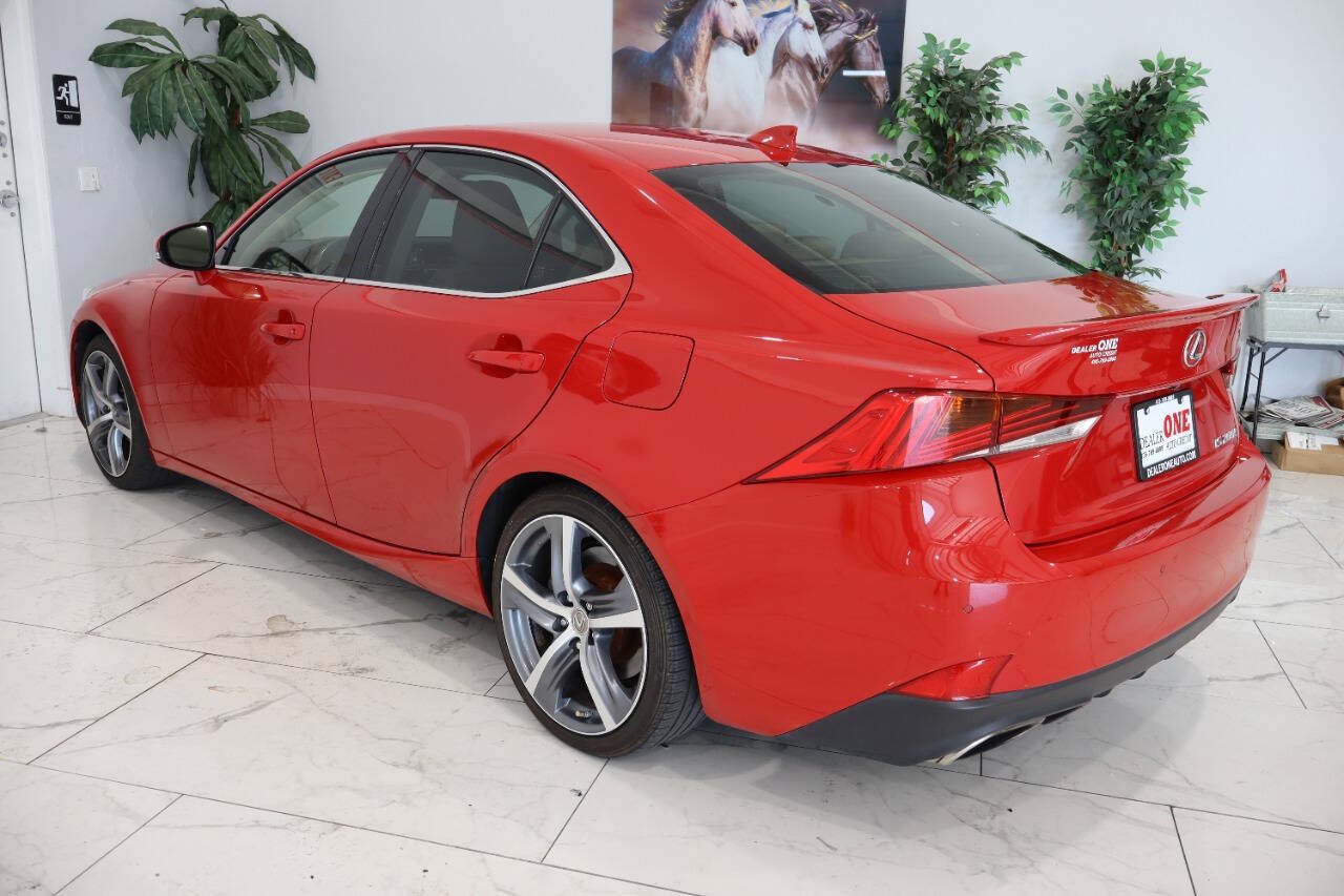 Used 2017 Lexus IS 200t w/ Premium Package RWD image 6