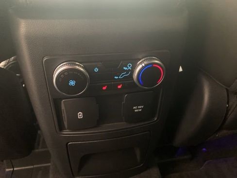 Used 2023 Ford Explorer Platinum w/ Technology Package AWD/4WD image 21