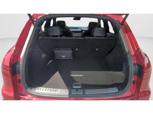 Used 2026 Genesis GV70 2.5T Sport Prestige AWD/4WD image 9