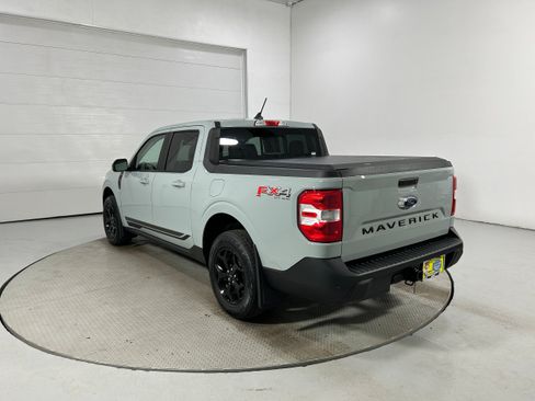 Used 2024 Ford Maverick Lariat w/ FX4 Off-Road Package AWD/4WD image 21