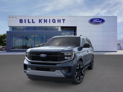 New 2025 Ford Expedition Platinum w/ Platinum Ultimate Package image 2