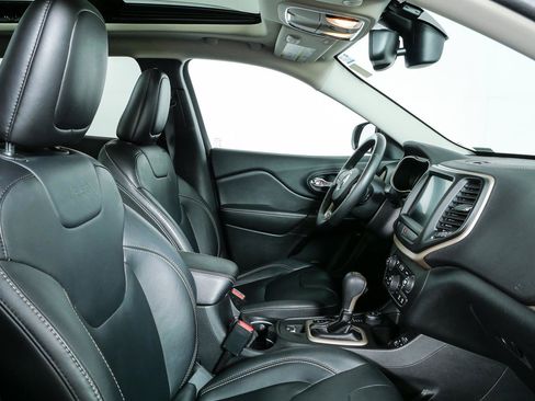 Used 2016 Jeep Cherokee Limited AWD/4WD image 22