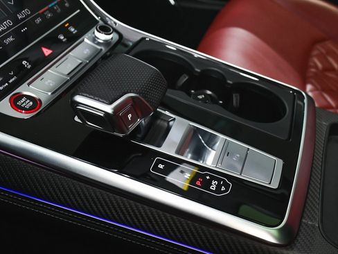 Used 2024 Audi SQ8 Prestige w/ Prestige Package image 57