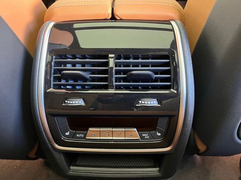 Certified 2025 BMW X5 M60i image 9