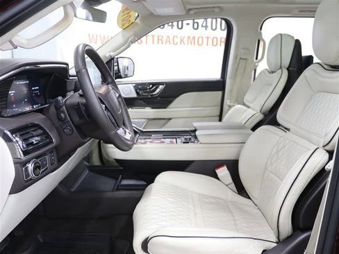 Used 2019 Lincoln Navigator L Black Label image 12
