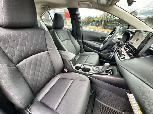 New 2026 Toyota Corolla LE image 32