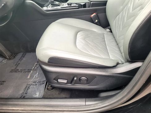 Used 2023 Kia Sportage X-Line w/ X-Line Premium Package image 16