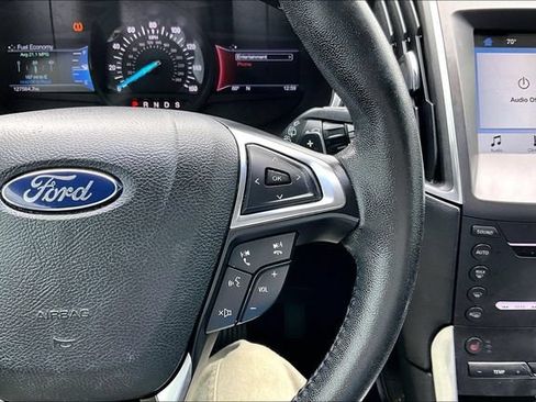 Used 2016 Ford Edge Titanium AWD/4WD image 11