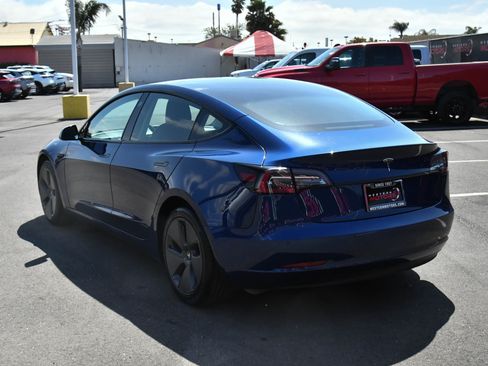 Used 2022 Tesla Model 3 Standard Range RWD image 6
