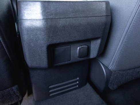 Used 2025 Toyota Tacoma SR5 image 28