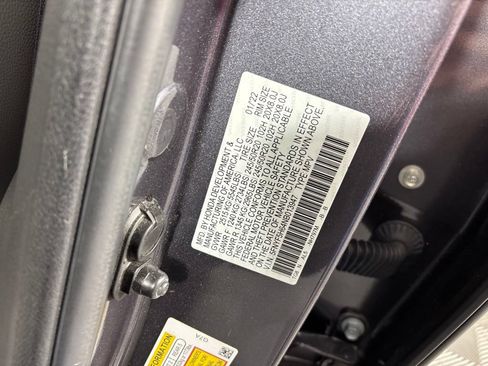 Certified 2022 Honda Pilot Touring image 34