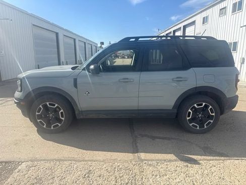 Used 2022 Ford Bronco Sport Outer Banks w/ Tech Package AWD/4WD image 7