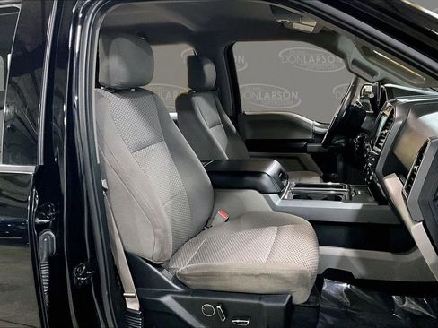 Used 2017 Ford F150 XLT w/ Equipment Group 302A Luxury AWD/4WD image 16