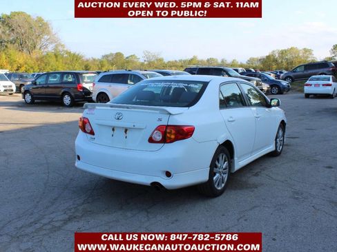 Used 2010 Toyota Corolla S image 4