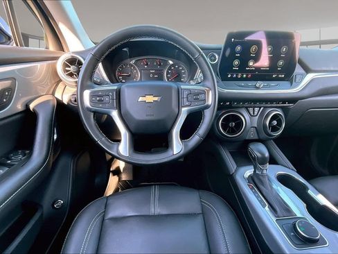 Used 2024 Chevrolet Blazer LT w/ Midnight/Sport Edition FWD image 5