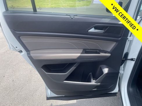 Certified 2023 Volkswagen Atlas SE AWD/4WD image 21