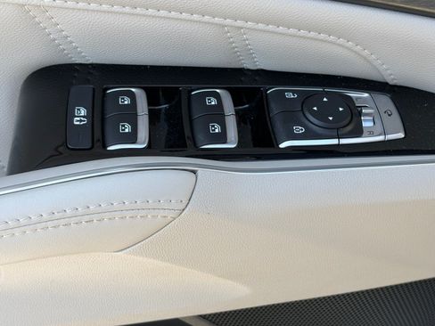 Used 2023 Kia Sorento SX FWD image 7