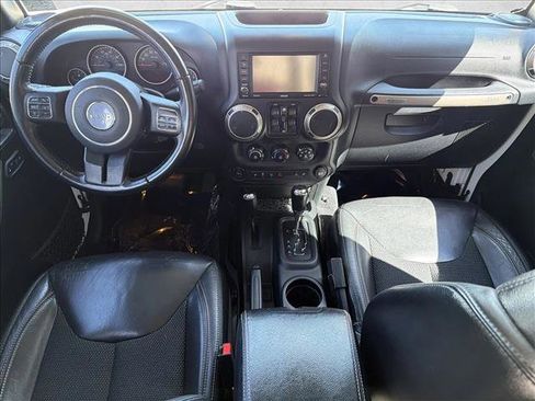 Used 2016 Jeep Wrangler 75th Anniversary image 23