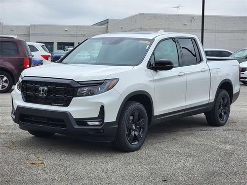 New 2026 Honda Ridgeline Black Edition image 2
