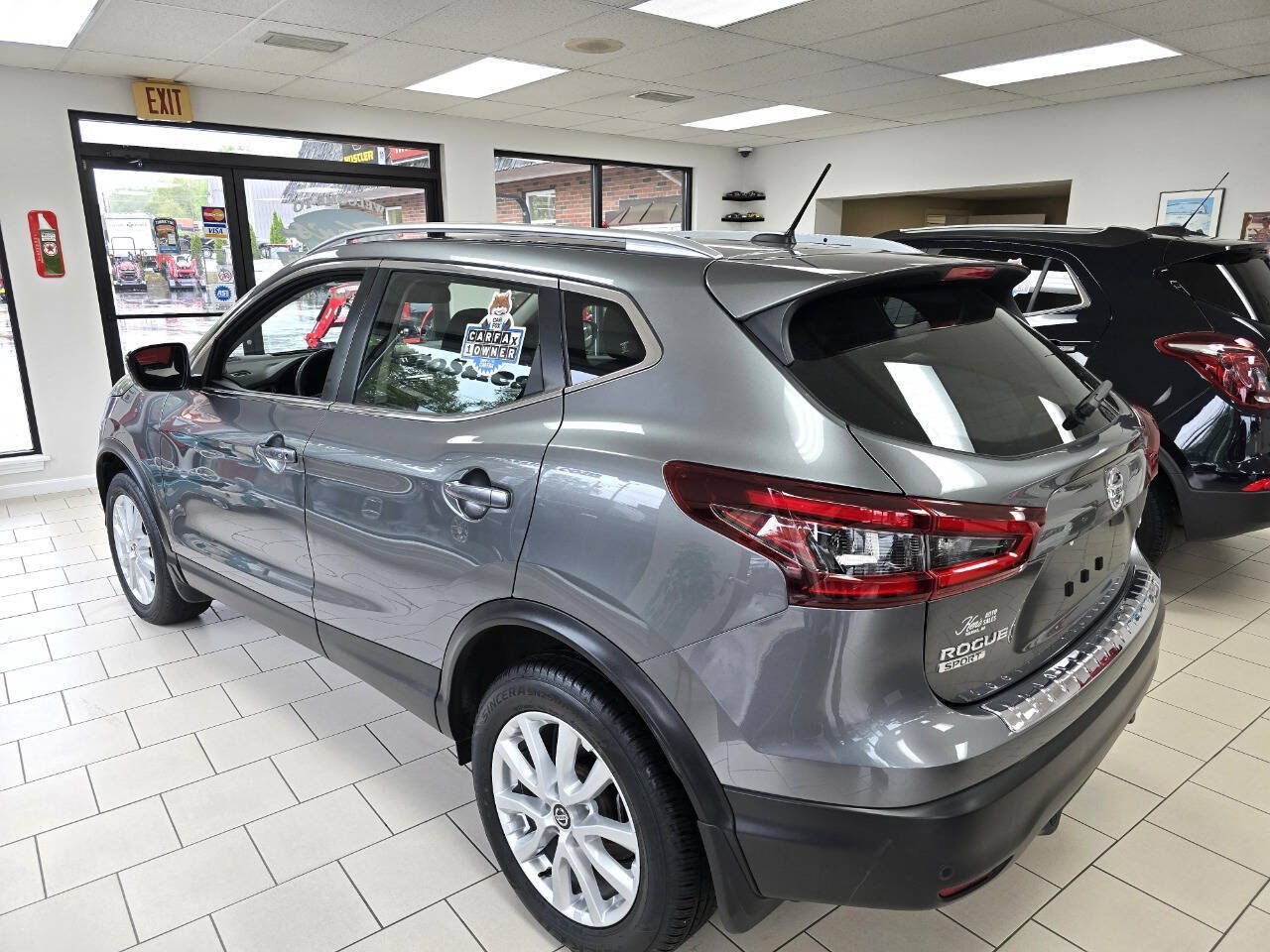 Used 2022 Nissan Rogue Sport SV AWD/4WD image 7