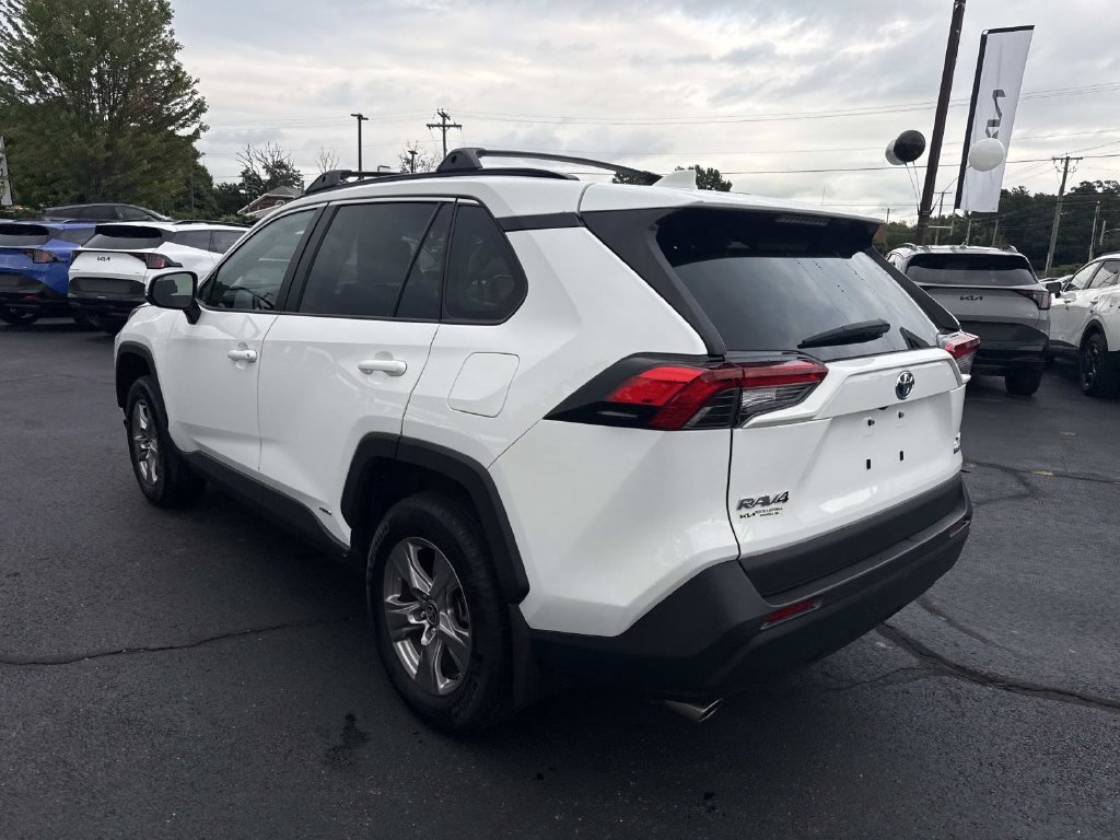 Used 2024 Toyota RAV4 XLE w/ Convenience Package AWD/4WD image 3