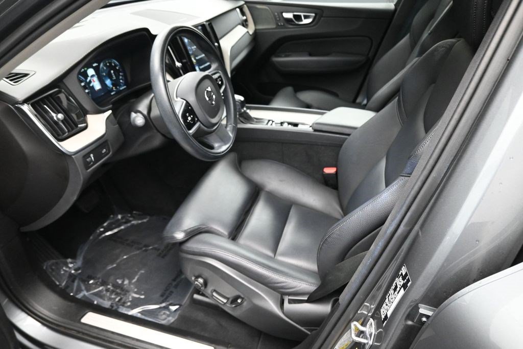 Used 2020 Volvo XC60 T5 Inscription w/ Protection Package Premier AWD/4WD image 15