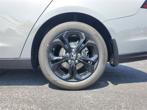 New 2025 Honda Accord SE image 7
