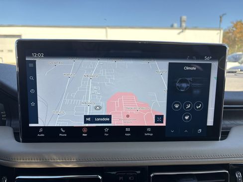 Certified 2022 Lincoln Nautilus Reserve w/ Luxury Package image 23