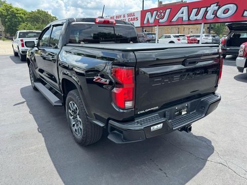 Used 2023 Chevrolet Colorado Z71 w/ Z71 Convenience Package 2 AWD/4WD image 7