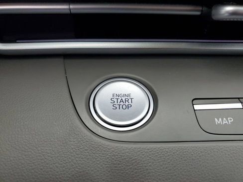 Certified 2025 Hyundai Elantra SEL w/ Cargo Package image 27