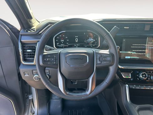 Used 2024 GMC Sierra 3500 Denali Ultimate image 13