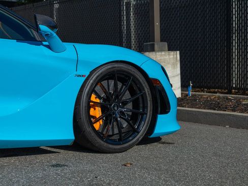 Used 2022 McLaren 720S Spider image 20