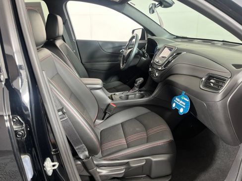 Certified 2024 Chevrolet Equinox RS FWD image 4