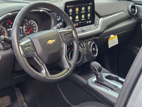 Certified 2024 Chevrolet Blazer LT w/ Convenience Package image 23