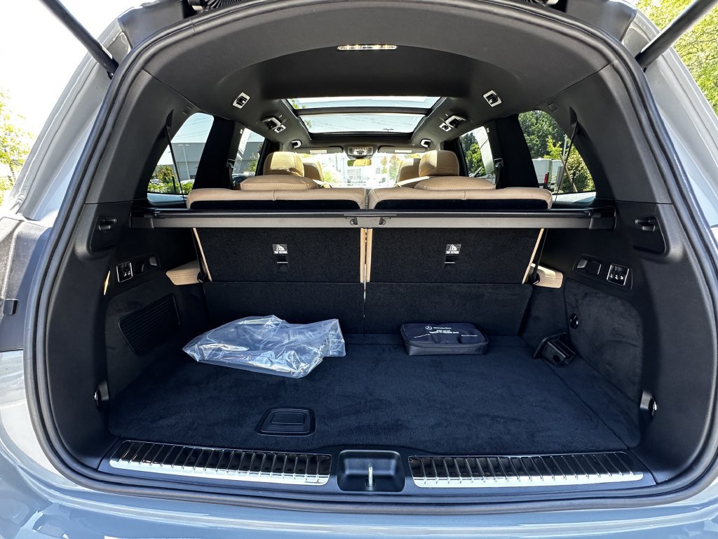 New 2026 Mercedes-Benz GLS 450 4MATIC image 21