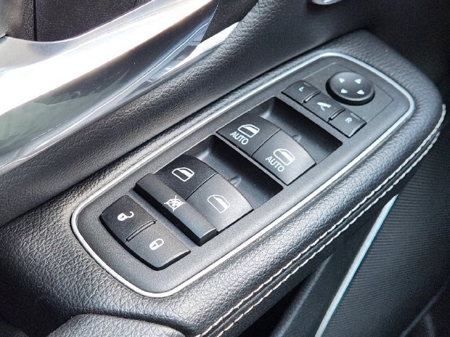 Certified 2022 RAM 1500 Laramie AWD/4WD image 28
