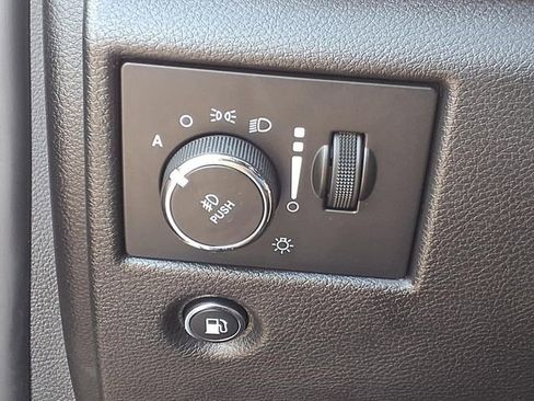 Used 2020 Jeep Grand Cherokee Trailhawk w/ Trailhawk Luxury Group AWD/4WD image 14